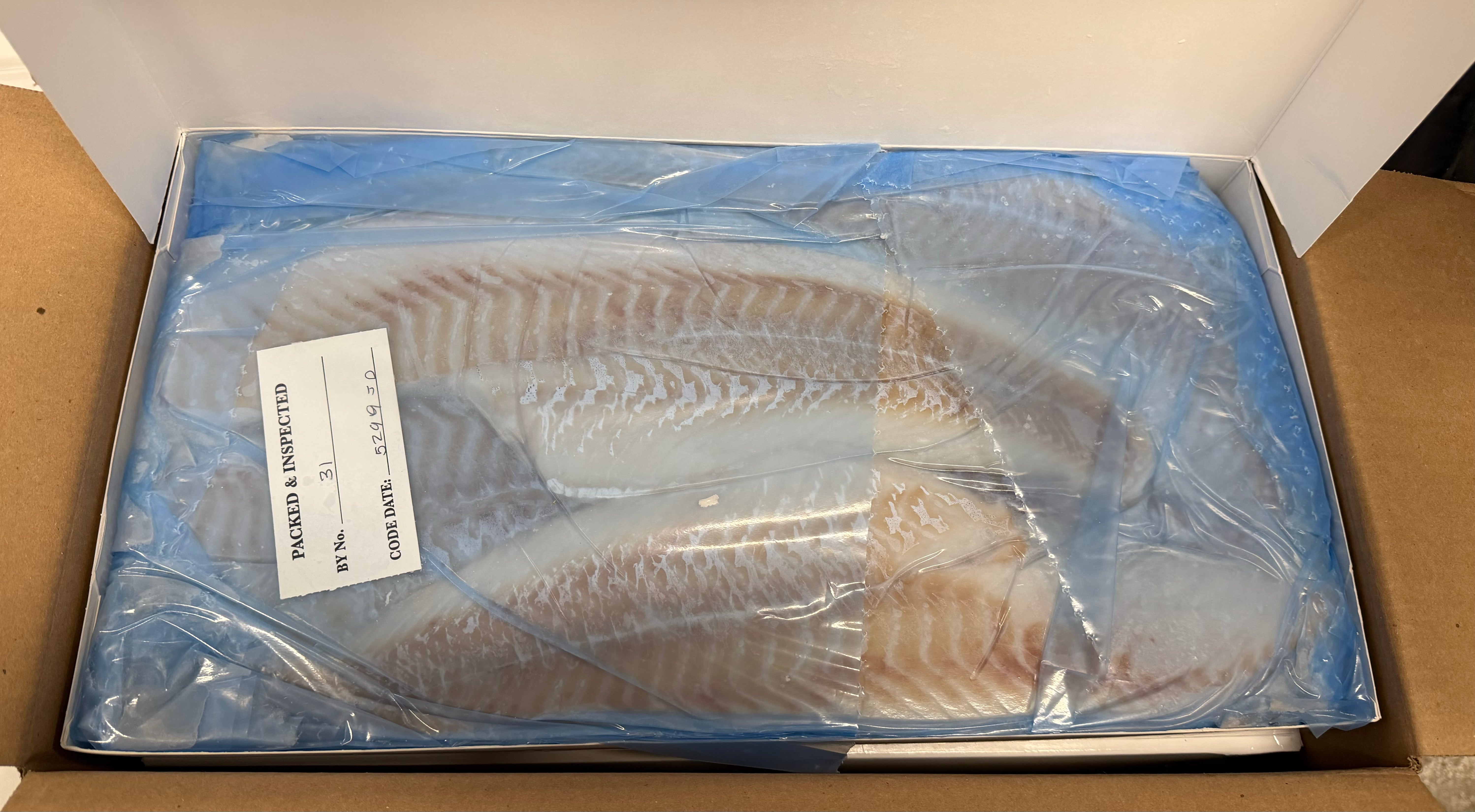 COD シリーズ Cod, Fillets 16-32, Shatter Pack, Frozen, IQF, NW, 45lb (3 x 15 lb