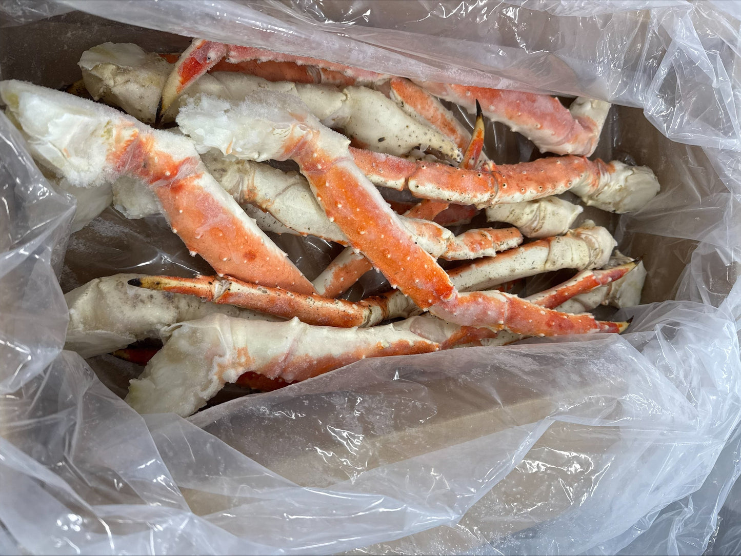 Crab (King), Red, Cooked, 9-12,Legs & Killer Claws with Arms, Frozen, IQF, NW,10lb